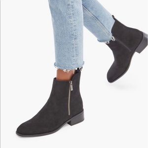 NWOT Black ankle booties